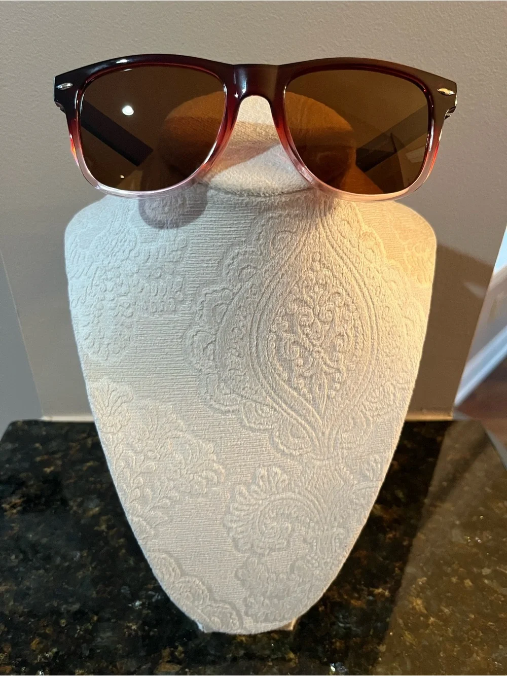 Women's Ombre Purplish Gradient Sunglasses